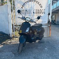 Piaggio Vespa 300 gts hpe super