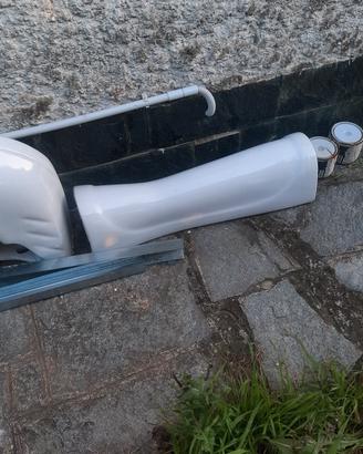 lavandino con colonna