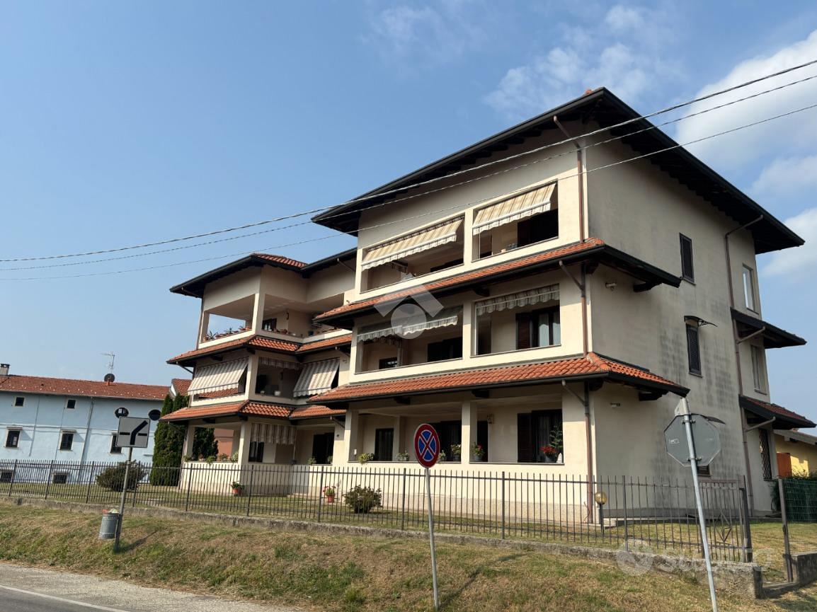 Appartamento – Pombia, Castello - Vista 2