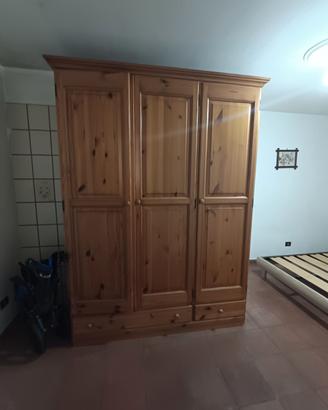 Armadio 3 ante legno massello