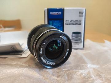 Zuiko 12mm F/2.0