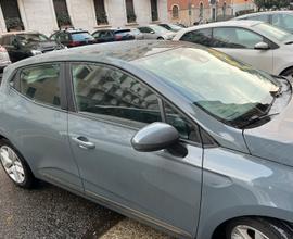 Clio Hybrid Zen 1.6