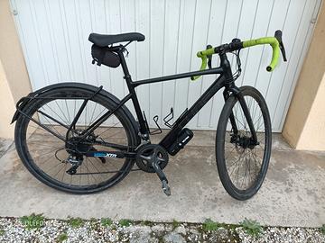 Cube nuroad fe 