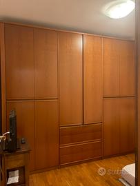 Armadio in legno