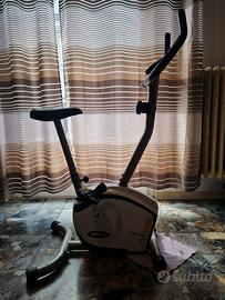 cyclette non spedisco 