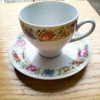 Antico servizio da caffè in porcellana