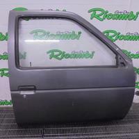 PORTA DESTRA PER NAVARA - KING CAB D21 1992