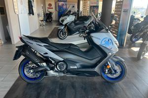 Yamaha T Max 560