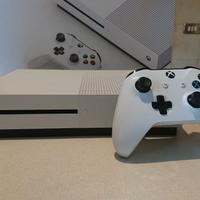 XBox One S bianca - 500 GB