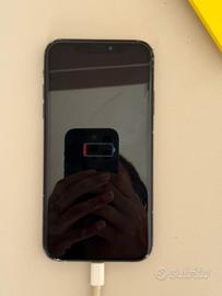 iPhone XR nero da riparare