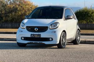 Smart ForTwo 90 0.9 T twinamic cabrio Cherrywhite