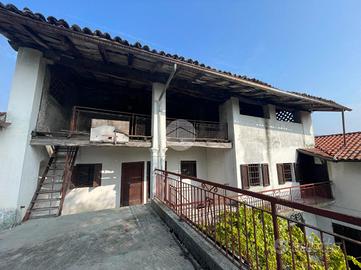 RUSTICO A CENATE SOTTO