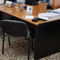 scrivania per ufficio