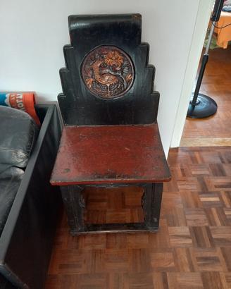 Trono cinese antico