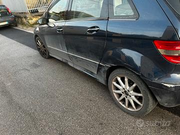 Mercedes classe b amg