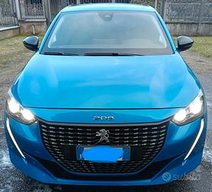 Peugeot 208 Allure 2022 neopatentati