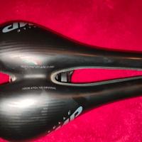 SMP Hybrid Bic sella // Unisex