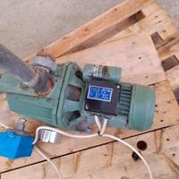 motore pompa per acqua da pelevare presso abitazio
