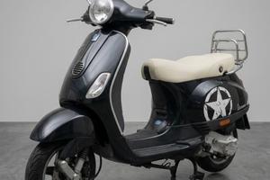 Piaggio Vespa LX 50 4T