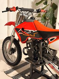 Motocross Aprilia 50cc ( No marce) Bambini