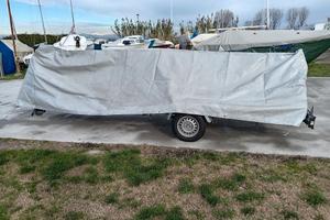 Copertura per carrello stradale o altro