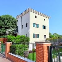 VILLA SINGOLA A BOLLATE