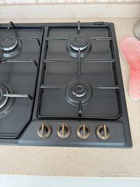 Piano cottura 4 fuochi