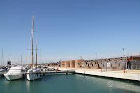 Posto barca 12 mt porto di pisa