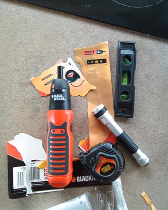 Black & Decker fora e avvita con pile