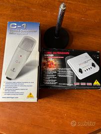 Preamplificatore microfonico con MicrofonBehringer
