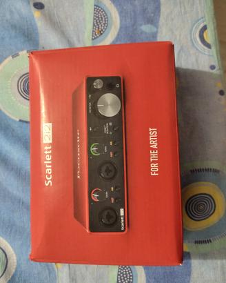 FocusRite Scarlet 2i2