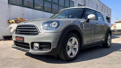 MINI COUNTRYMAN COOPER D BOOST