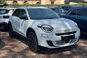 FIAT 600 LA PRIMA Hybrid 1.2cc 100cv AUT. CAMERA