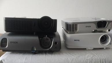 Proiettore Epson HD videoproiettore