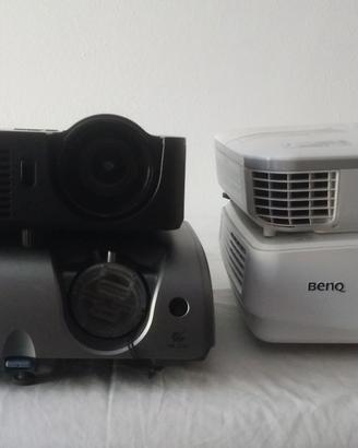 Proiettore Epson HD videoproiettore