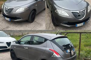Lancia Ypsilon 2012 - 1.2 GPL