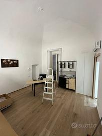 Bilocale, primo piano, 70mq