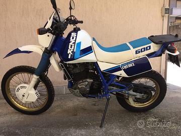 Suzuki dr 600 Djebel