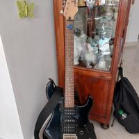 chitarra eletronica yamaha ERG 121