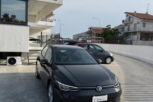 Volkswagen Golf 1.0 TSI EVO Life