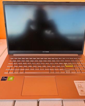 ASUS VivoBook i7 – 8GB RAM – SSD 512GB