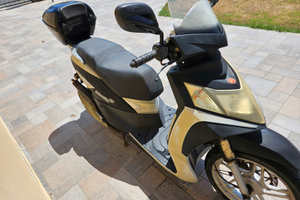 Scooter 150 Motom