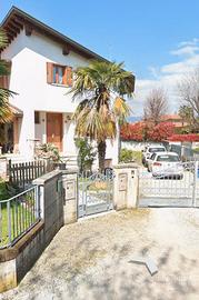 Casa a schiera cielo terra