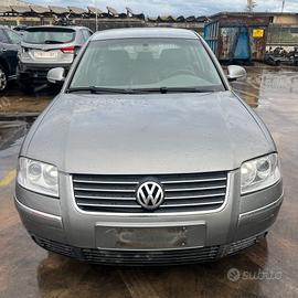Volkswagen Passat B6 1.9 TDI 130cv AVF PER RICAMBI