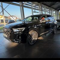 AUDI SQ7 QUATTRO TIPTRONIC SPORT ATTITUDE N336