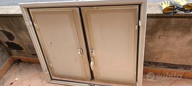 Finestre e intelaiatura