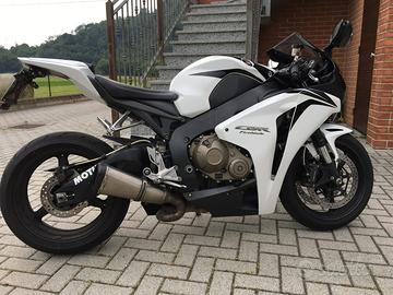 Honda CBR RR 1000 2009