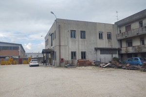 Capannone magazzino artigianale