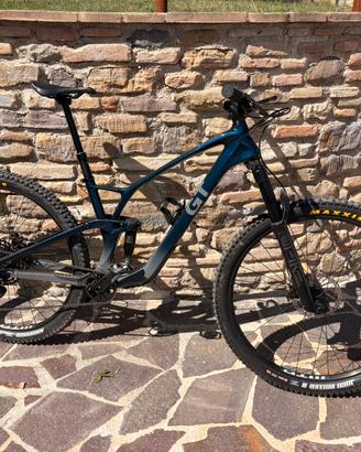 Bici Gt Sensor Carbon