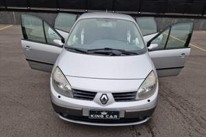 Renault Scenic 1.9 dCi/130CV Dynamique